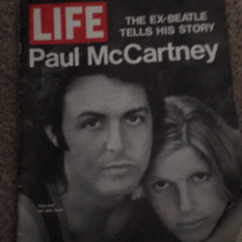 Live 1960s Paul McCartney Beatles magazine memorabilia